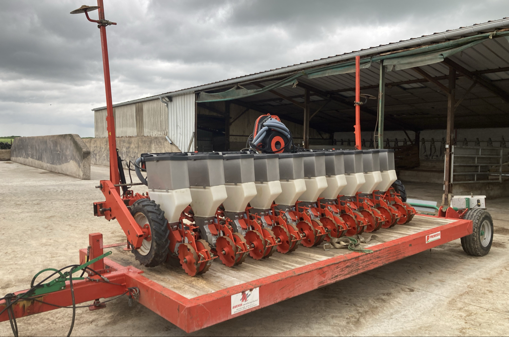 692f1b83eec677fb47a94087