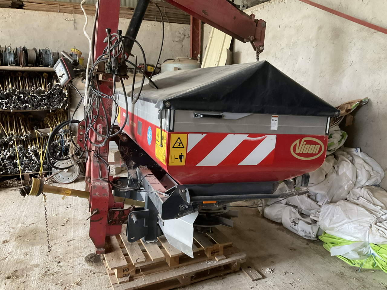 6961140c88d87befb41285c7