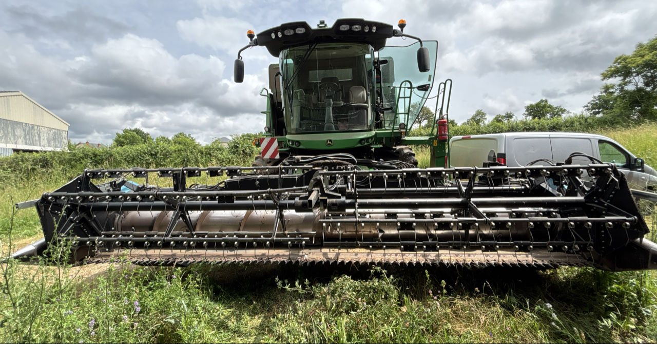 692567b8eec677fb47a93f15