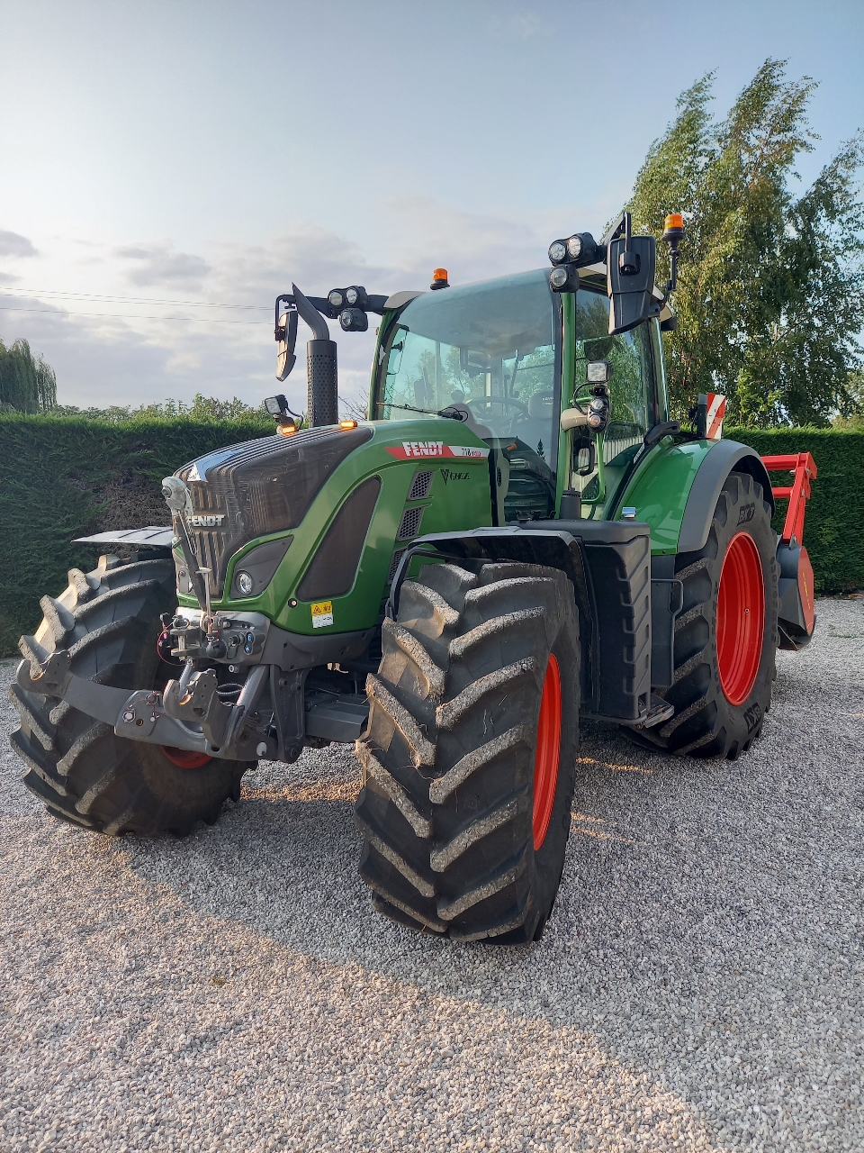 68da83c8d75ee3d690e0d460