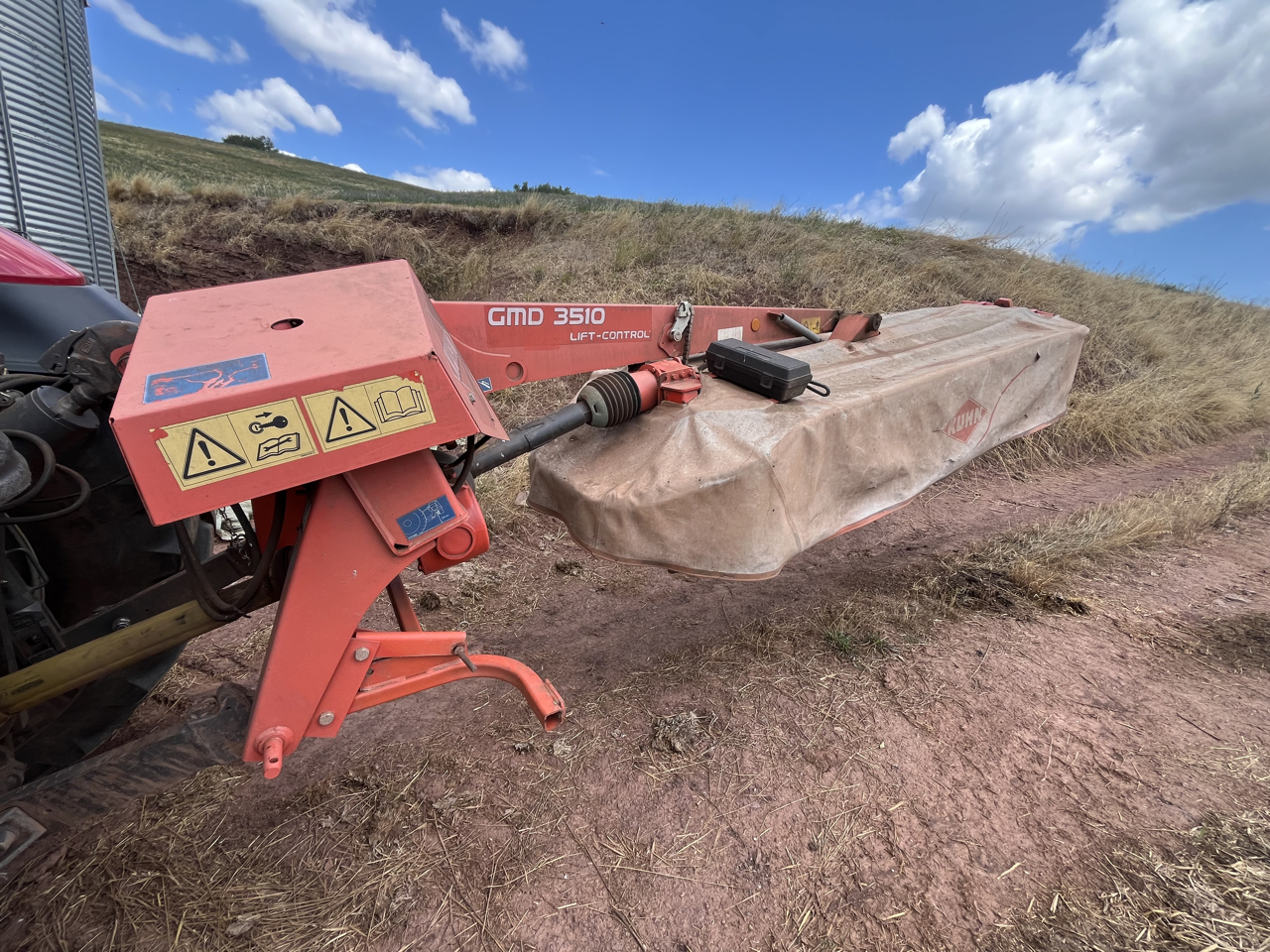 697b24e66318c70c05cdd458