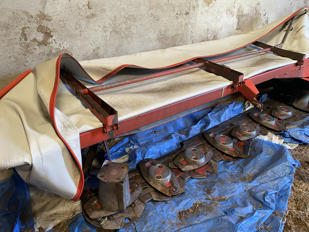 699425fc04abcadae174edb4