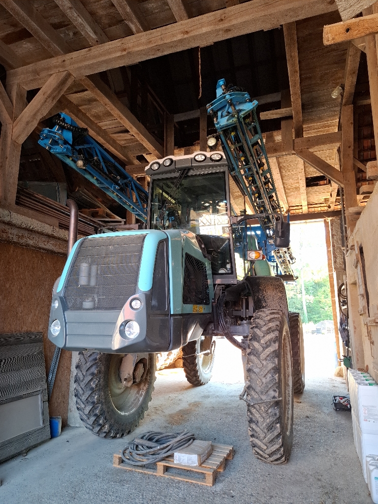 697cb2cd190a4c7dbfda5b73