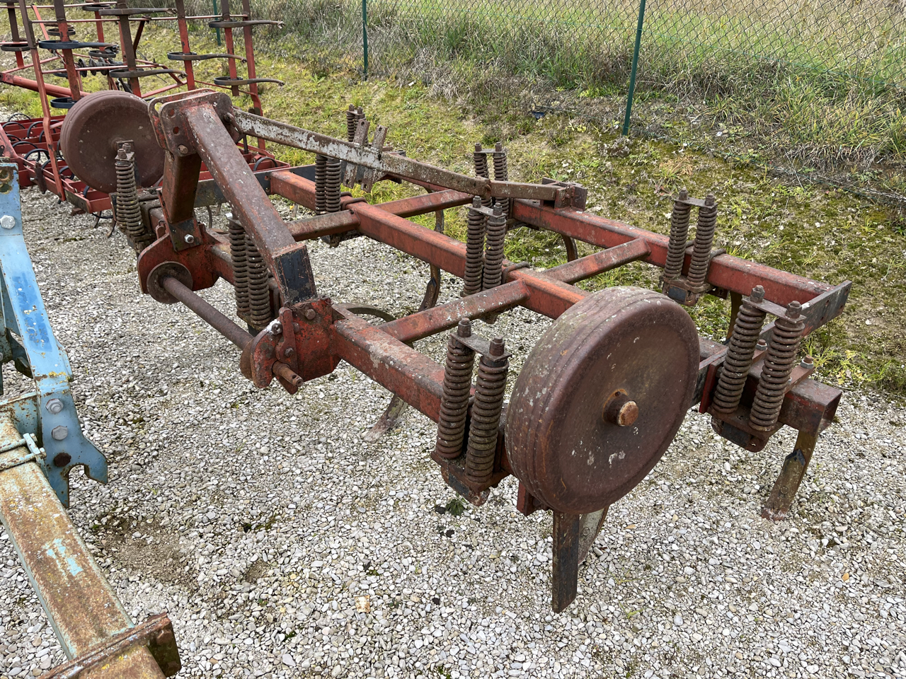 698c9d136ce0a5679e36b2e0