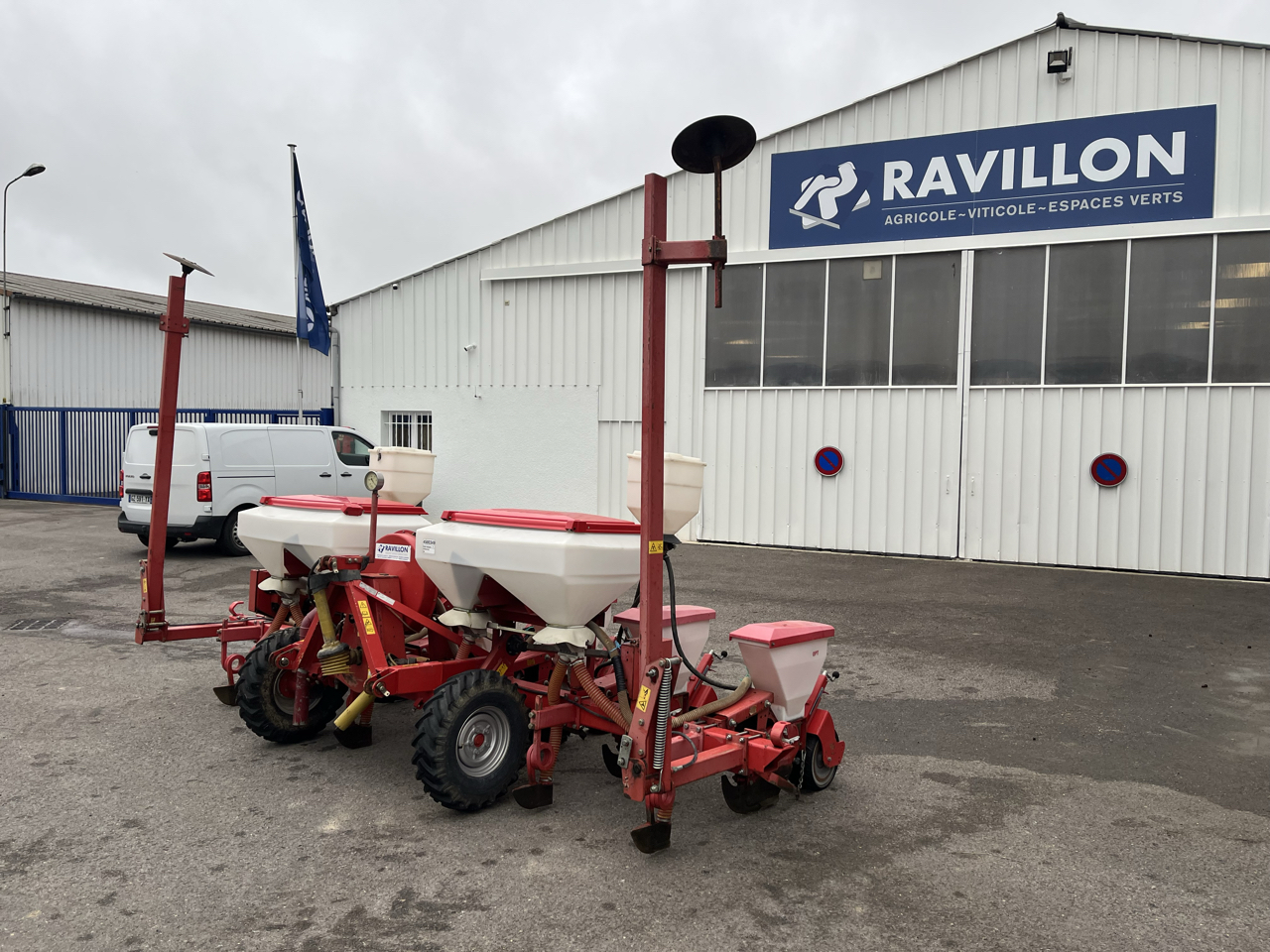 698ca2646ce0a5679e36b33a