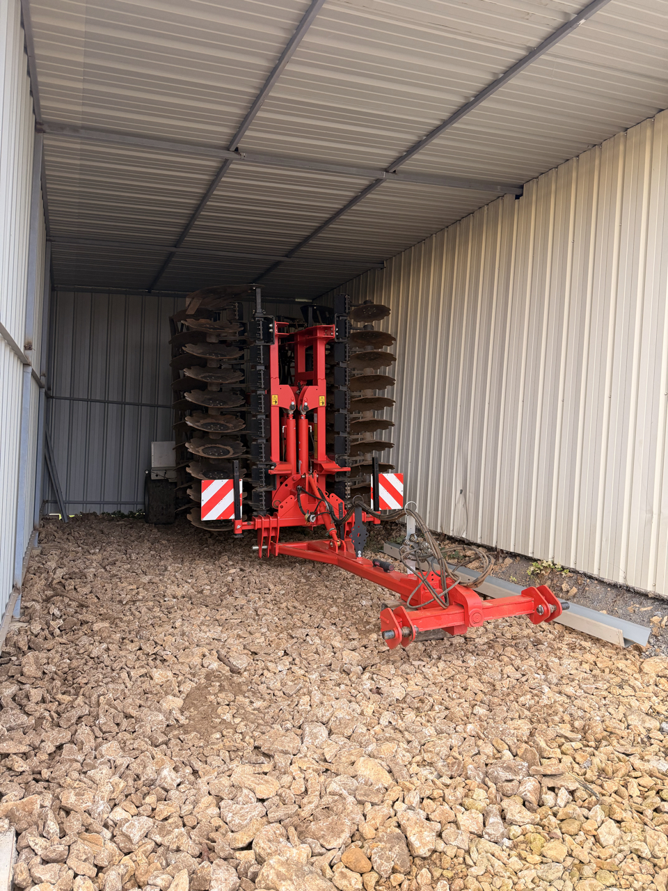 691d9e3beec677fb47a93ebc