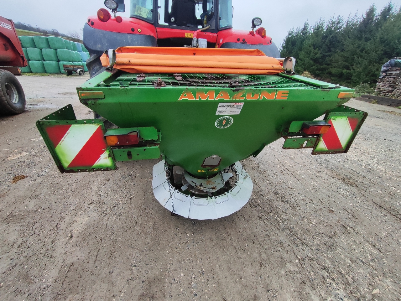 693a8325eec677fb47a94162