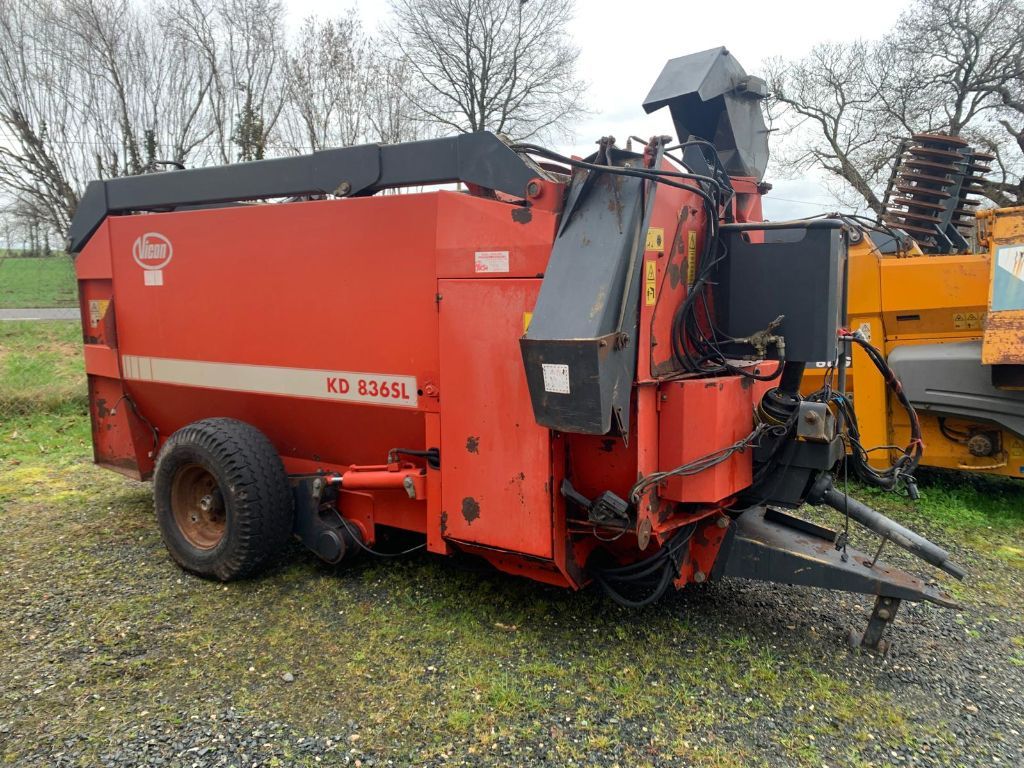 699816c604abcadae174ee68