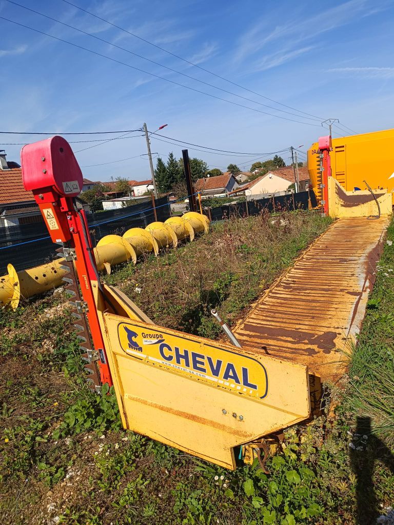 68e652a2789b25e40f538cf8