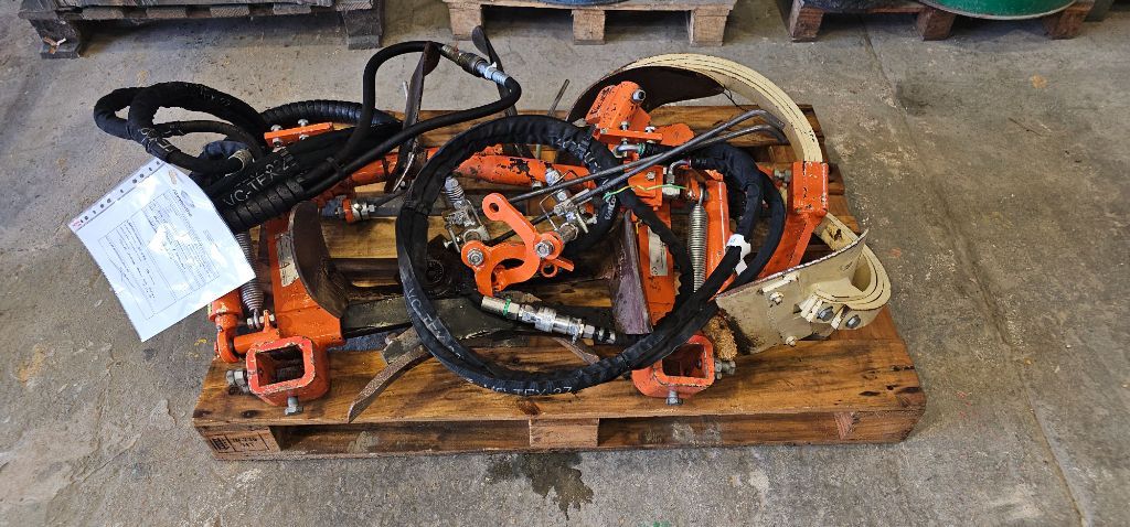 699c5fd104abcadae174eedc