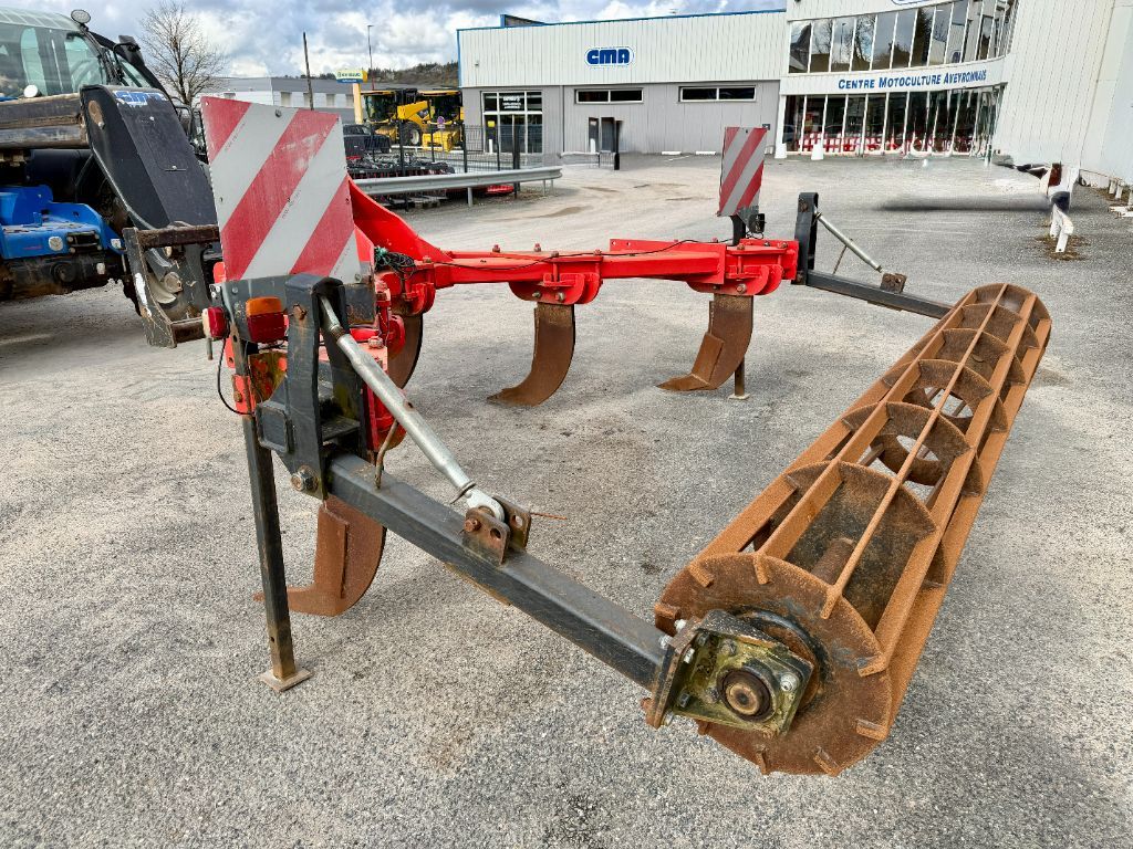 69b433ad61200aa37bb2ca2a