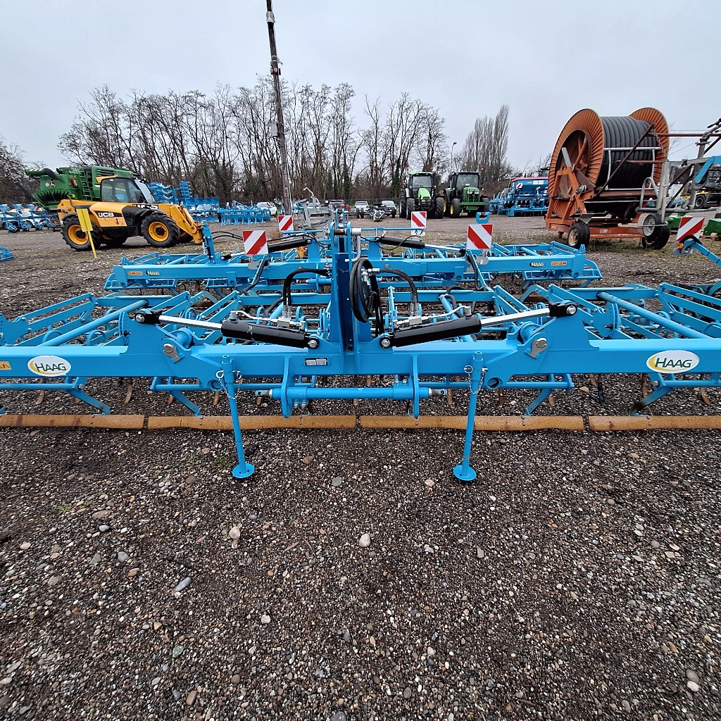 697cb2fc190a4c7dbfda5b93