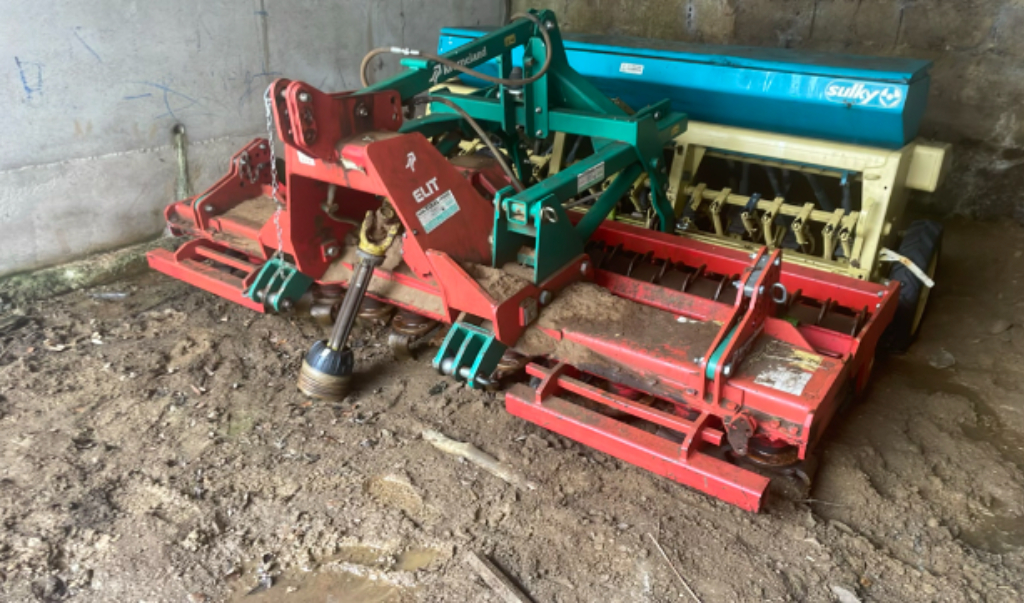 698affed6ce0a5679e36b240