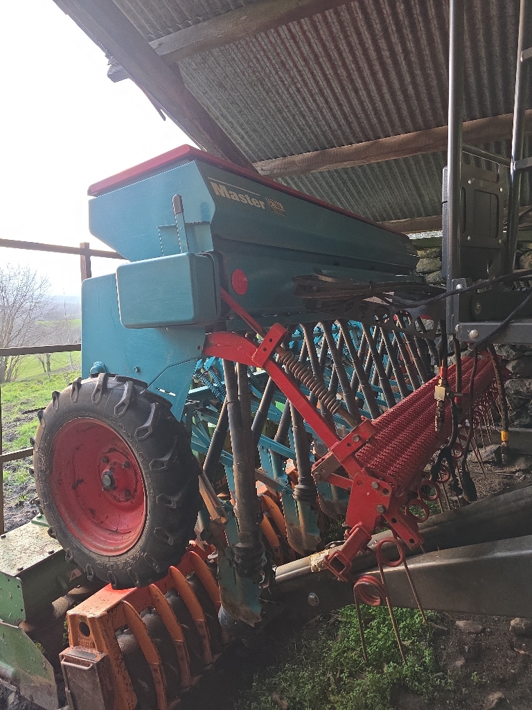 69a085777d1756fb363eab49