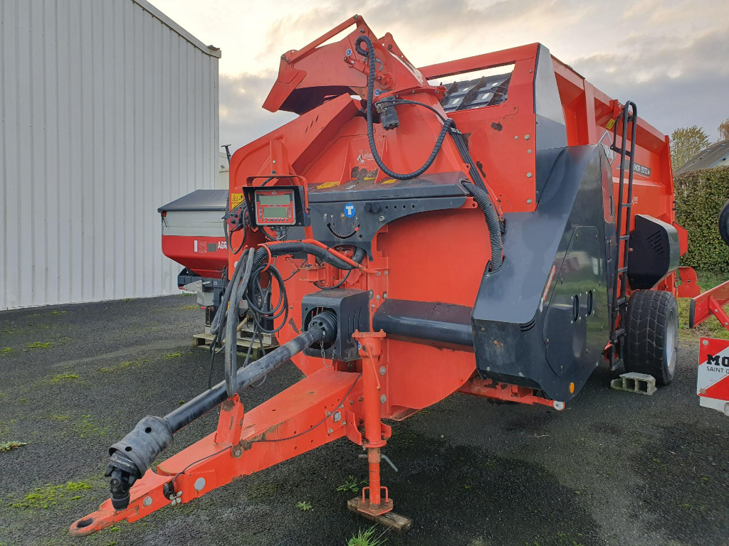 67974eceb25fca5de5d5ae31