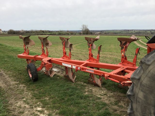 68adb827fe14daf587d04749