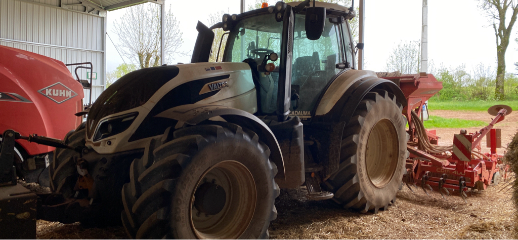 69494f2f88d87befb4128327