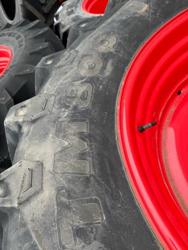 Pneumatique TRELLEBORG 600/65R38 - photo 4