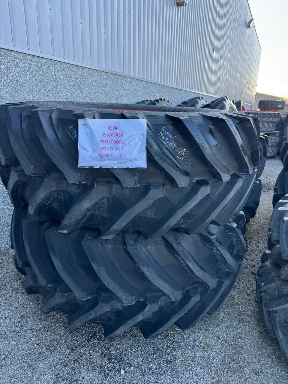 Pneumatique TRELLEBORG 650/65R38 - photo principale