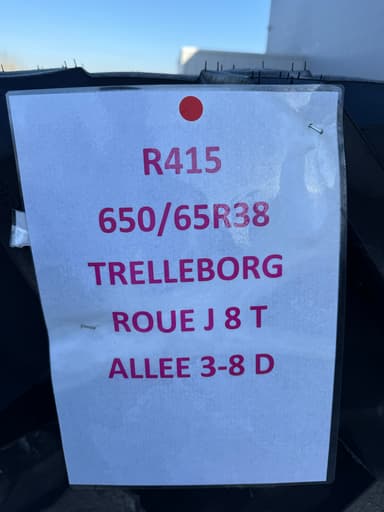 Pneumatique TRELLEBORG 650/65R38 - photo 2