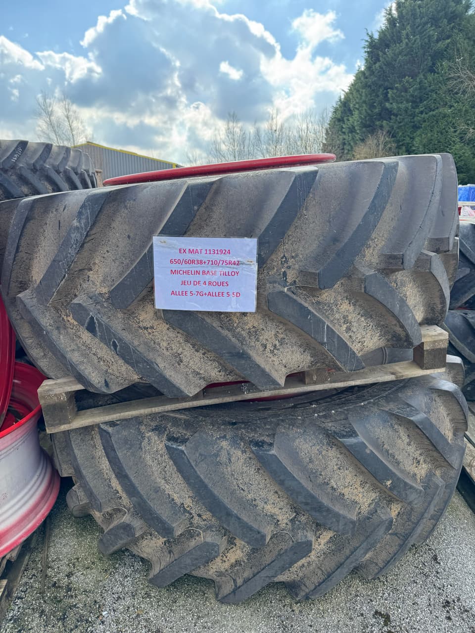 Pneumatique MICHELIN 650/60R38+710/75R42 - photo principale