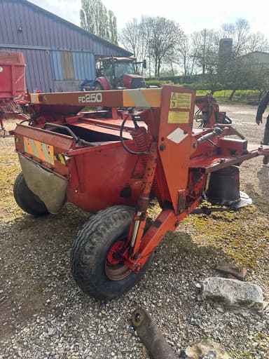 Faucheuse KUHN FC250 - photo 3