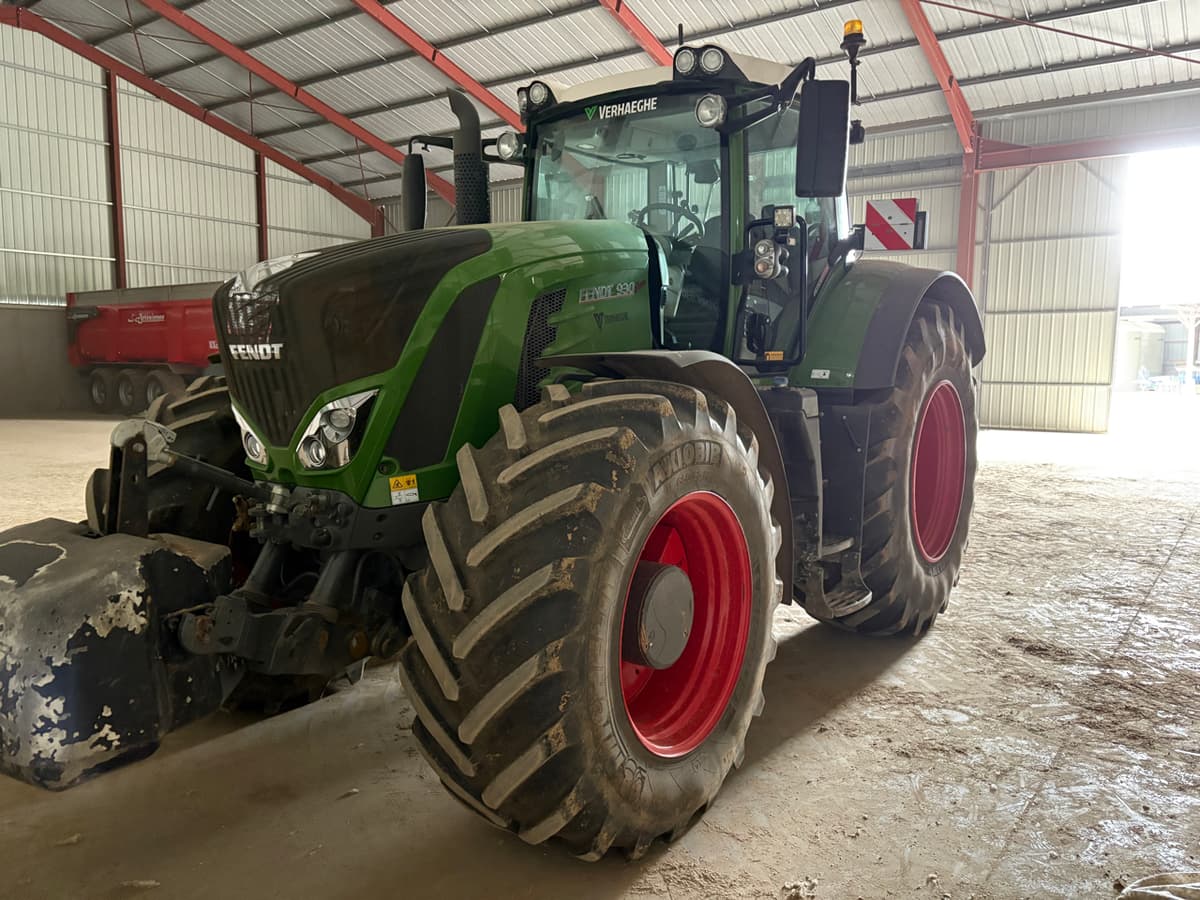 Tracteur FENDT 930 S4 PROFI+ - photo principale