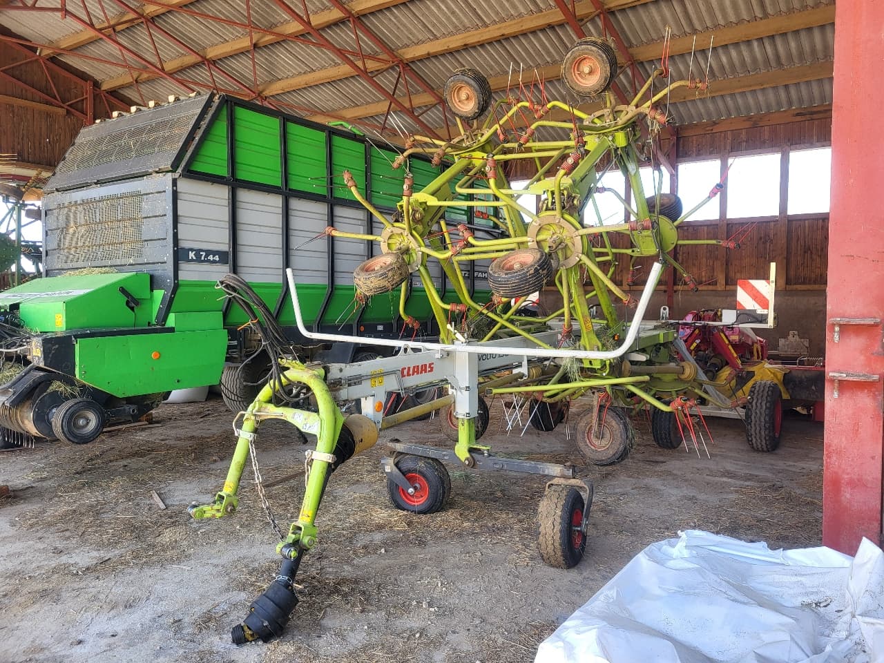 688b3b8695c6bf3ae5911617