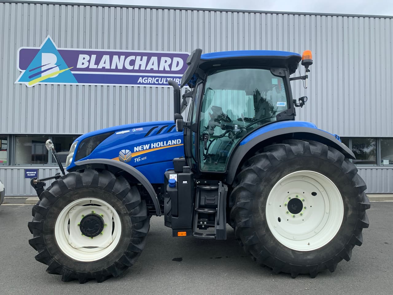 689311ece83e36665972c755