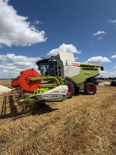 Moissonneuse CLAAS LEXION 750 - photo 2