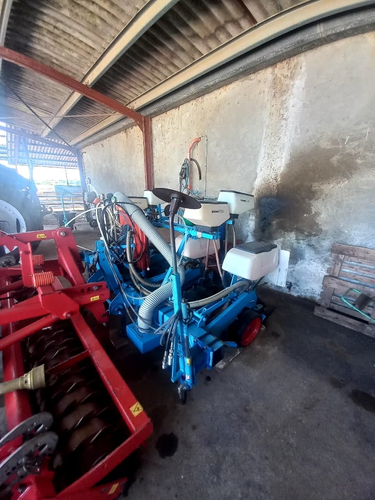 69e0dee08aed82abb3cd3ac1