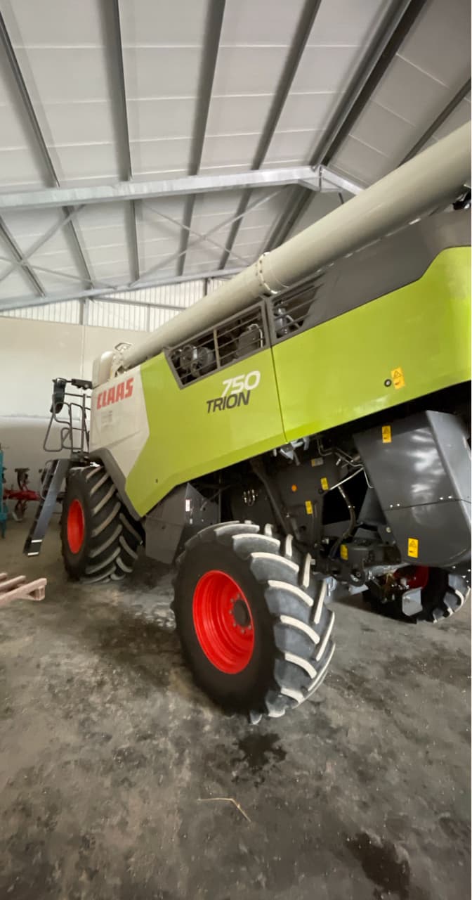 6973352a6318c70c05cdd32f