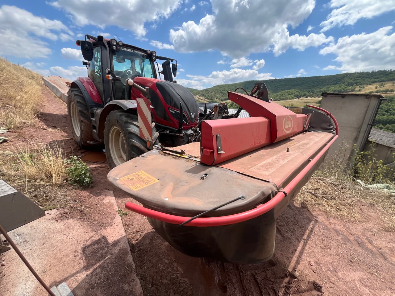 697b248c6318c70c05cdd456