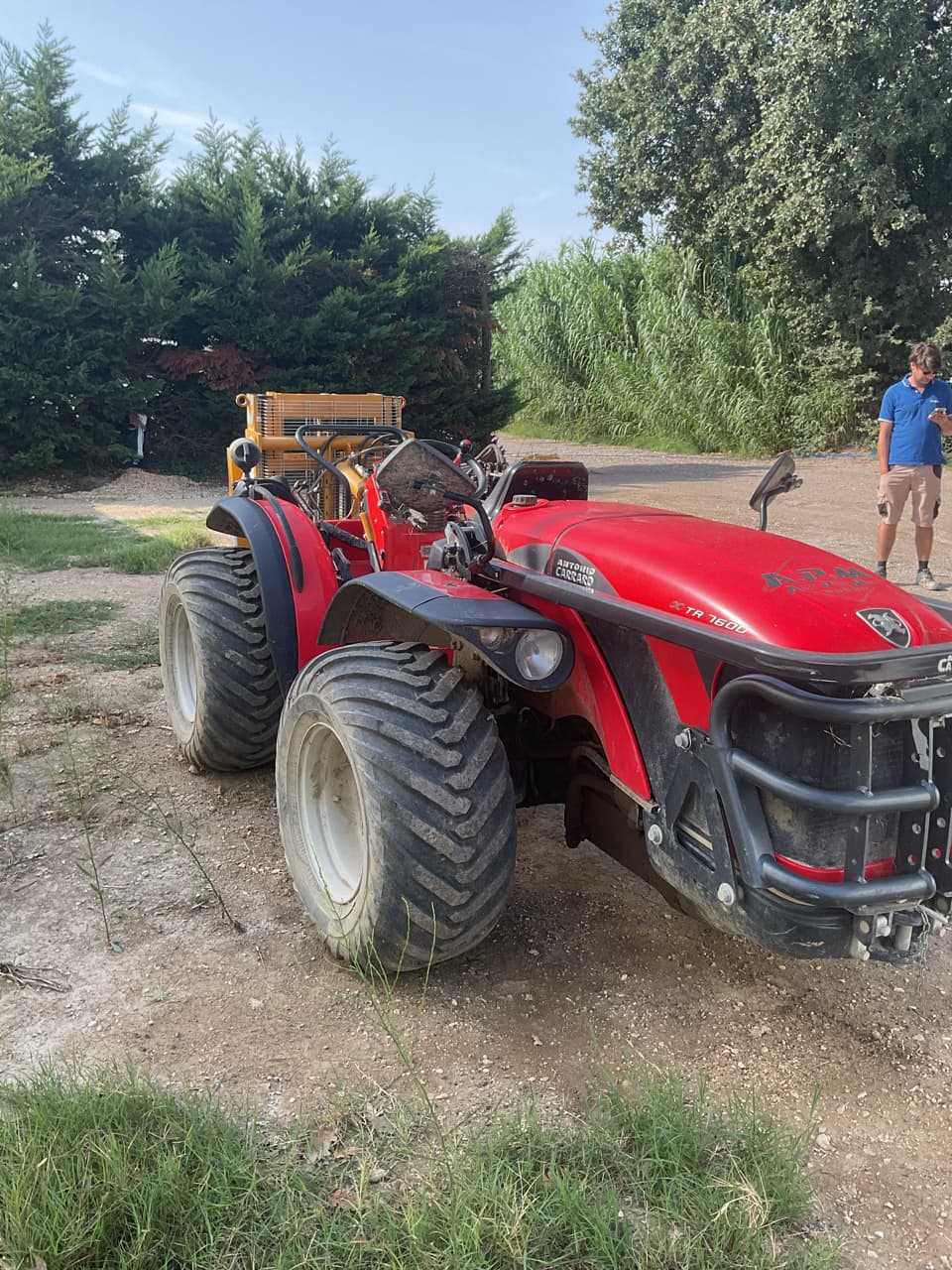 Tracteur CARRARO TR 7600 - photo principale
