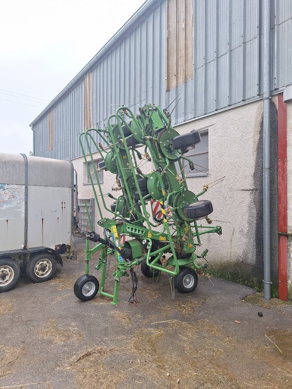 Faneuse KRONE 10 02/10 - photo principale