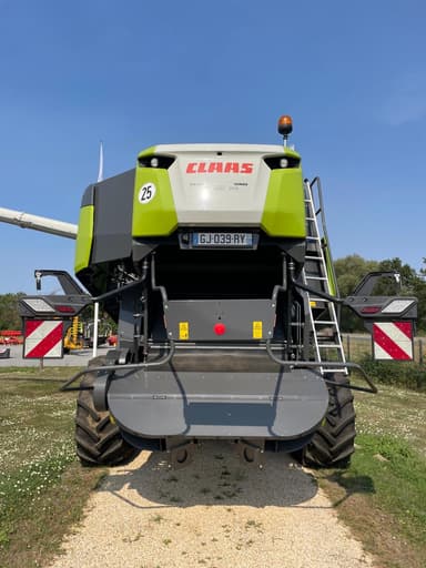 Moissonneuse CLAAS Trion 750 TT - photo 4