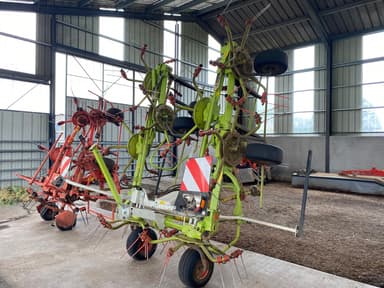 Faneuse CLAAS VOLTO 900 - photo 4