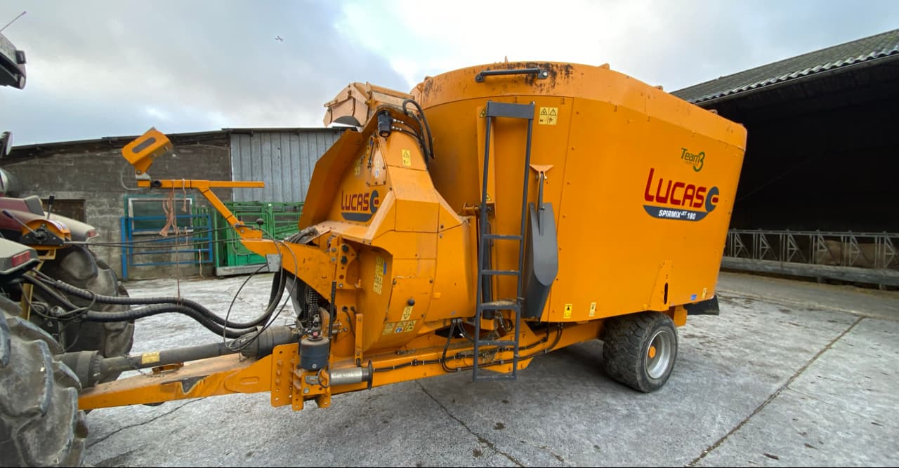 69c3b1c988c84996884fe05d