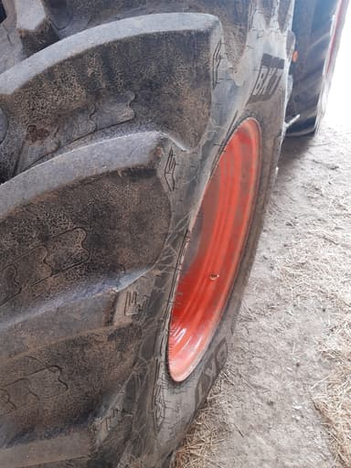 Tracteur chargeur KUBOTA M7-133 - photo 4