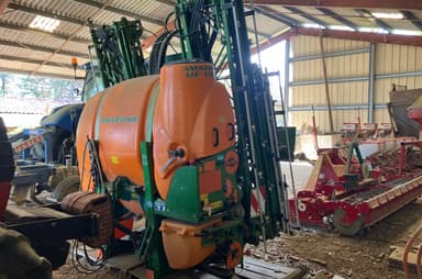 Pulverisateur AMAZONE UF1201 - photo 3