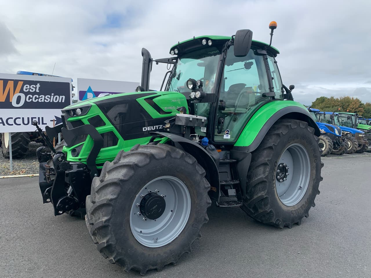 6937ebf7eec677fb47a94113