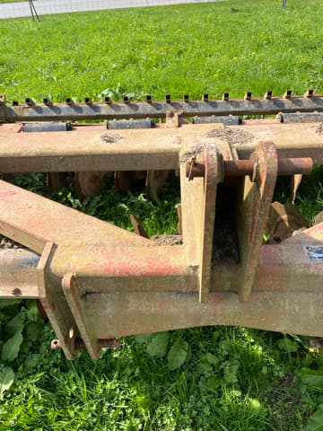 68e52ed0789b25e40f538c9d