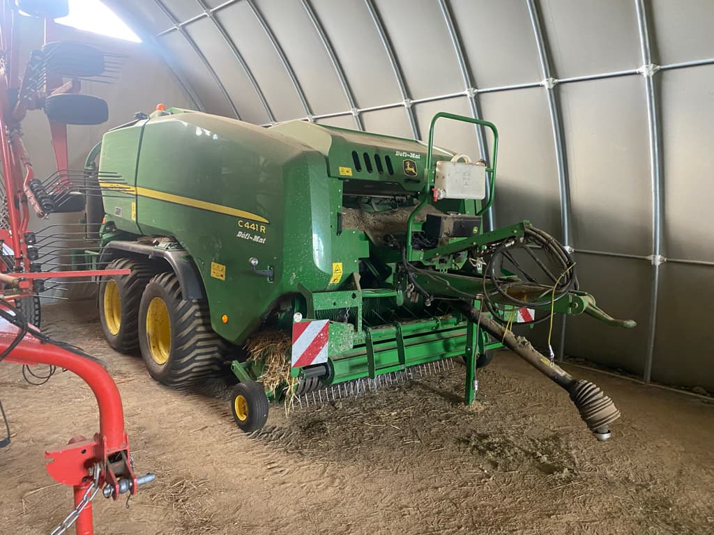 6937e3daeec677fb47a9410d