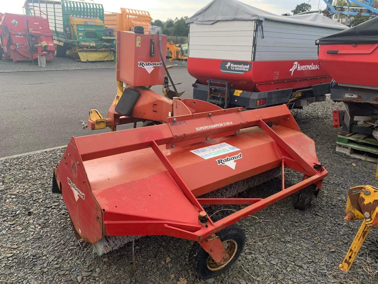 6880994795c6bf3ae591127b