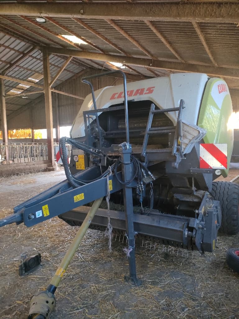 Presse balles rondes CLAAS ROLLANT 540 RF - photo principale