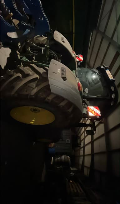 Tracteur JOHN DEERE 8320R - photo 4