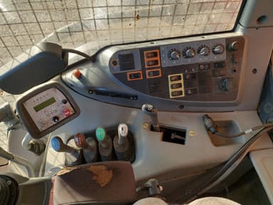 Tracteur VALTRA N123 - photo 4