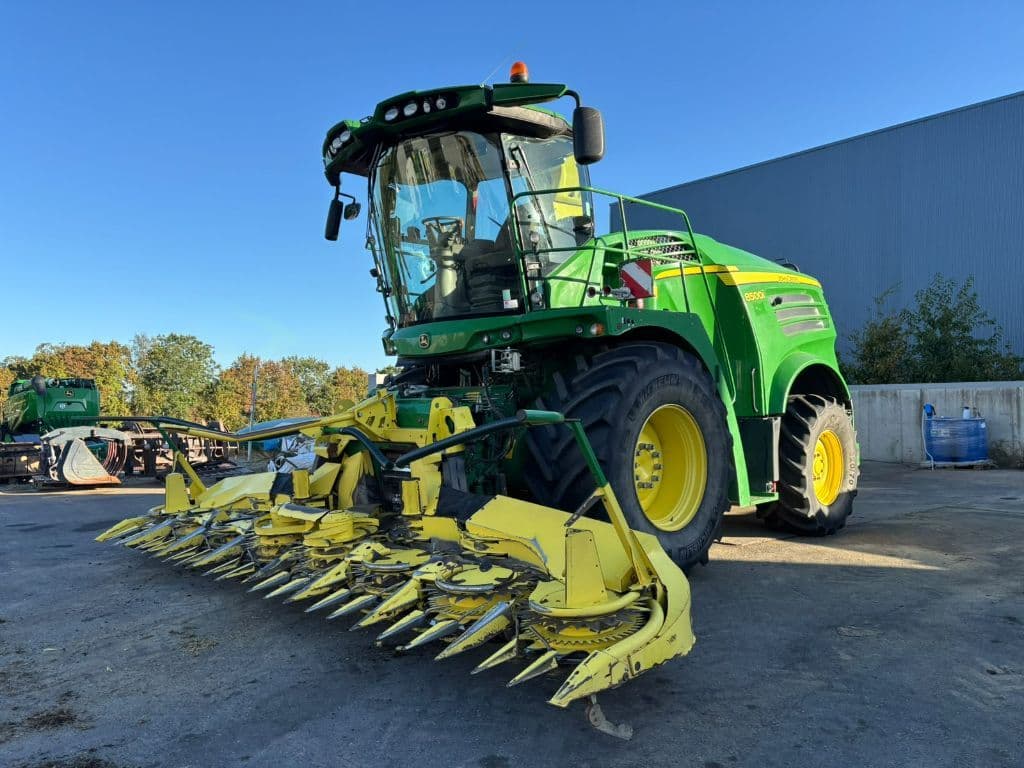 Ensileuse JOHN DEERE 8500 - photo principale
