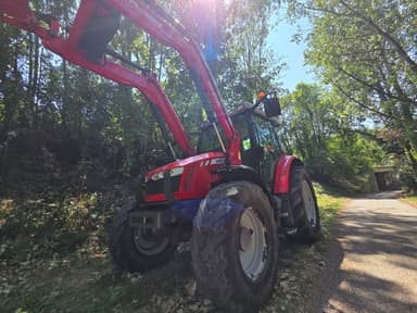 Tracteur chargeur MASSEY FERGUSON 5608 DYNA-4 ESSENTIAL - photo 3