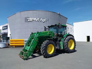 Tracteur chargeur JOHN DEERE 6135R - photo 3